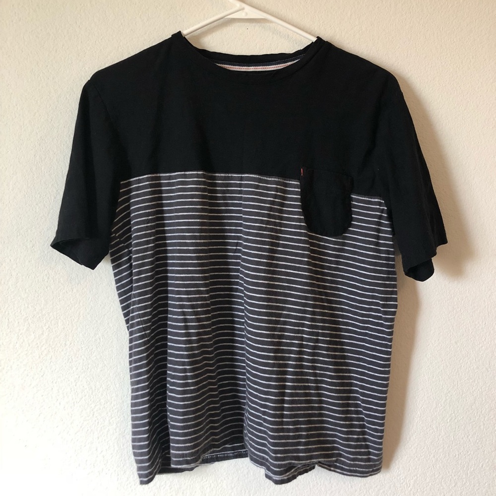 Striped, pocket tee